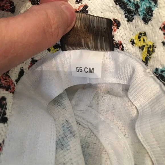 Jacobson Children’s Bucket Hat White With Colored Butterflies Size Small EUC - Picture 5 of 6